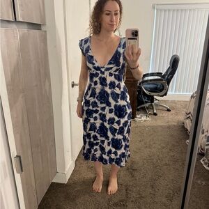 Billabong Navy and White Floral Midi Dress